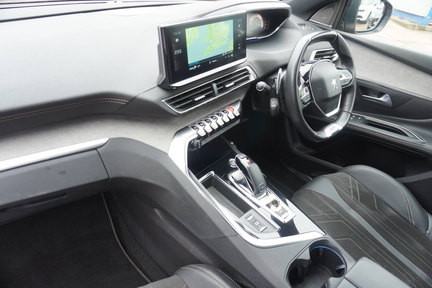 Used Peugeot 5008 2022 for sale - 76598630: Photo 23