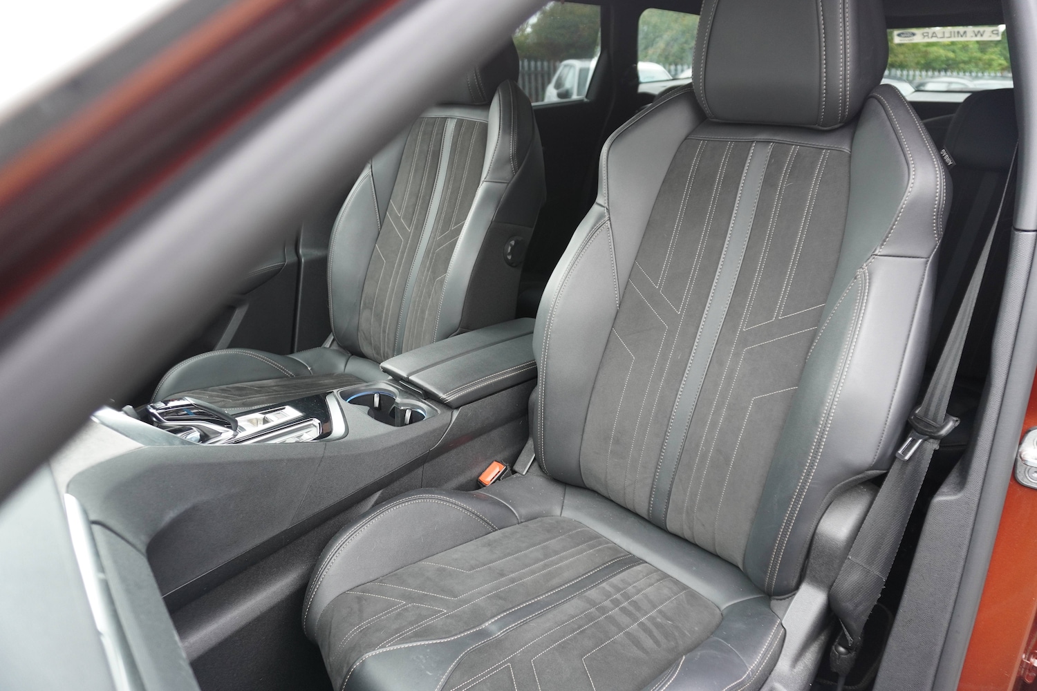 Used Peugeot 5008 2022 for sale - 76598630: Photo 35