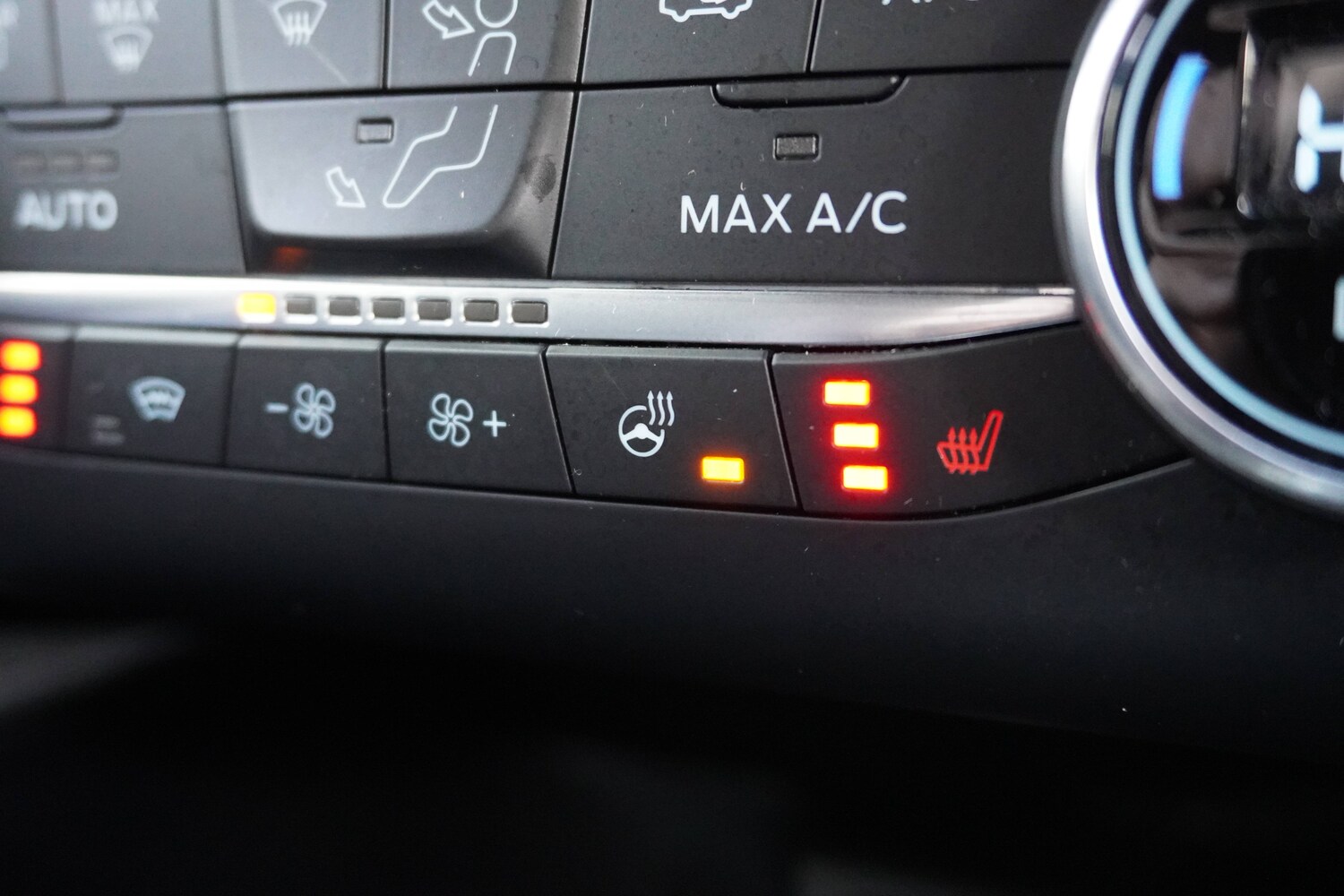 Used Ford Kuga 2022 for sale - 76598603: Photo 31