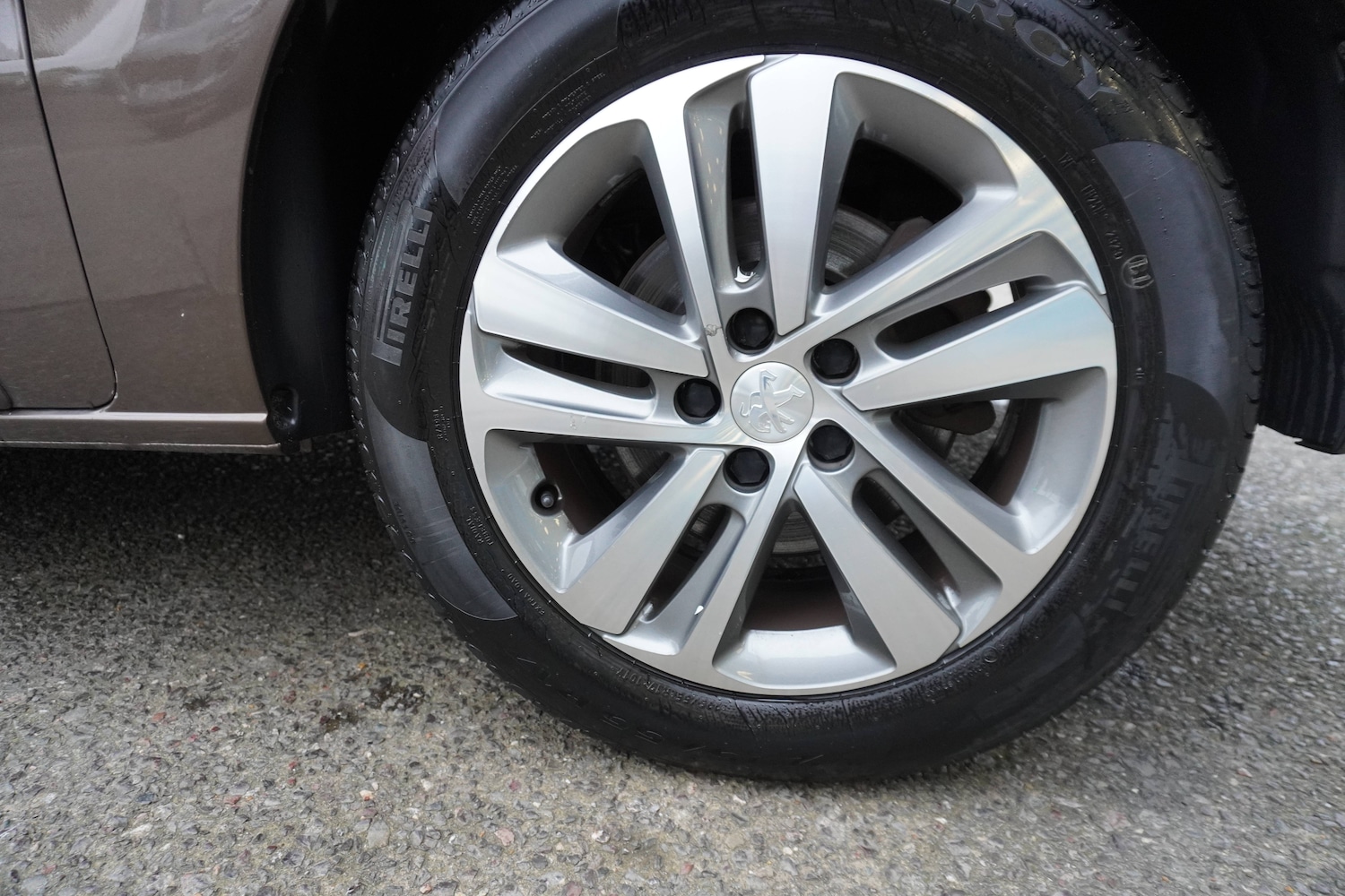 Used Peugeot Traveller 2020 for sale - 77199239: Photo 14