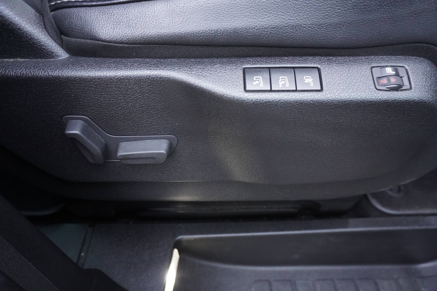 Used Peugeot Traveller 2020 for sale - 77199239: Photo 35