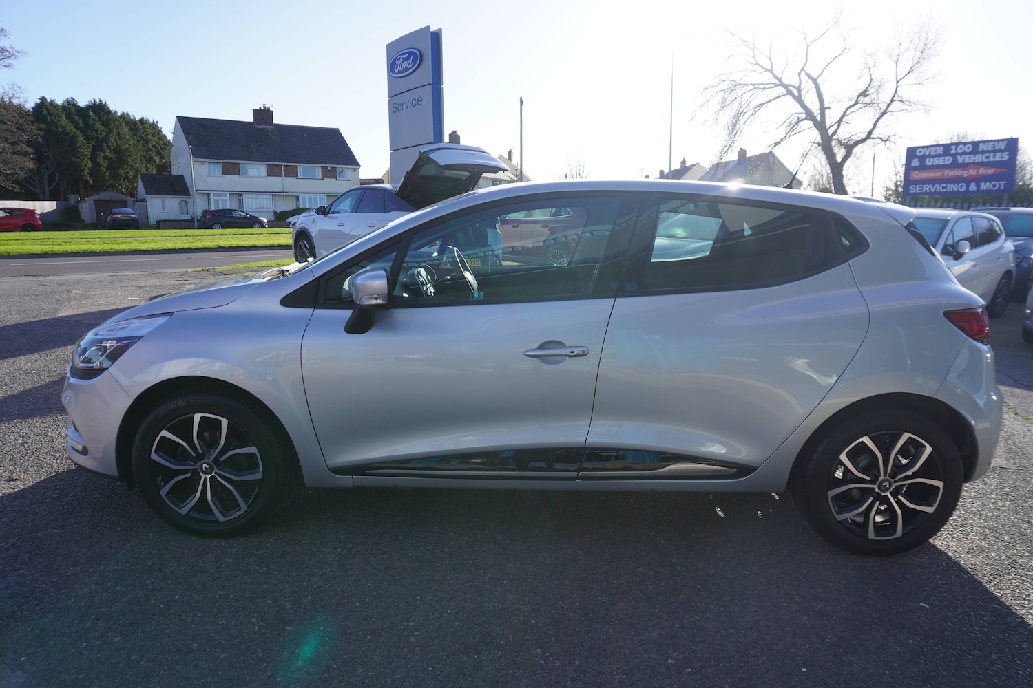 Used Renault Clio 2025 for sale - 76598695: Photo 14