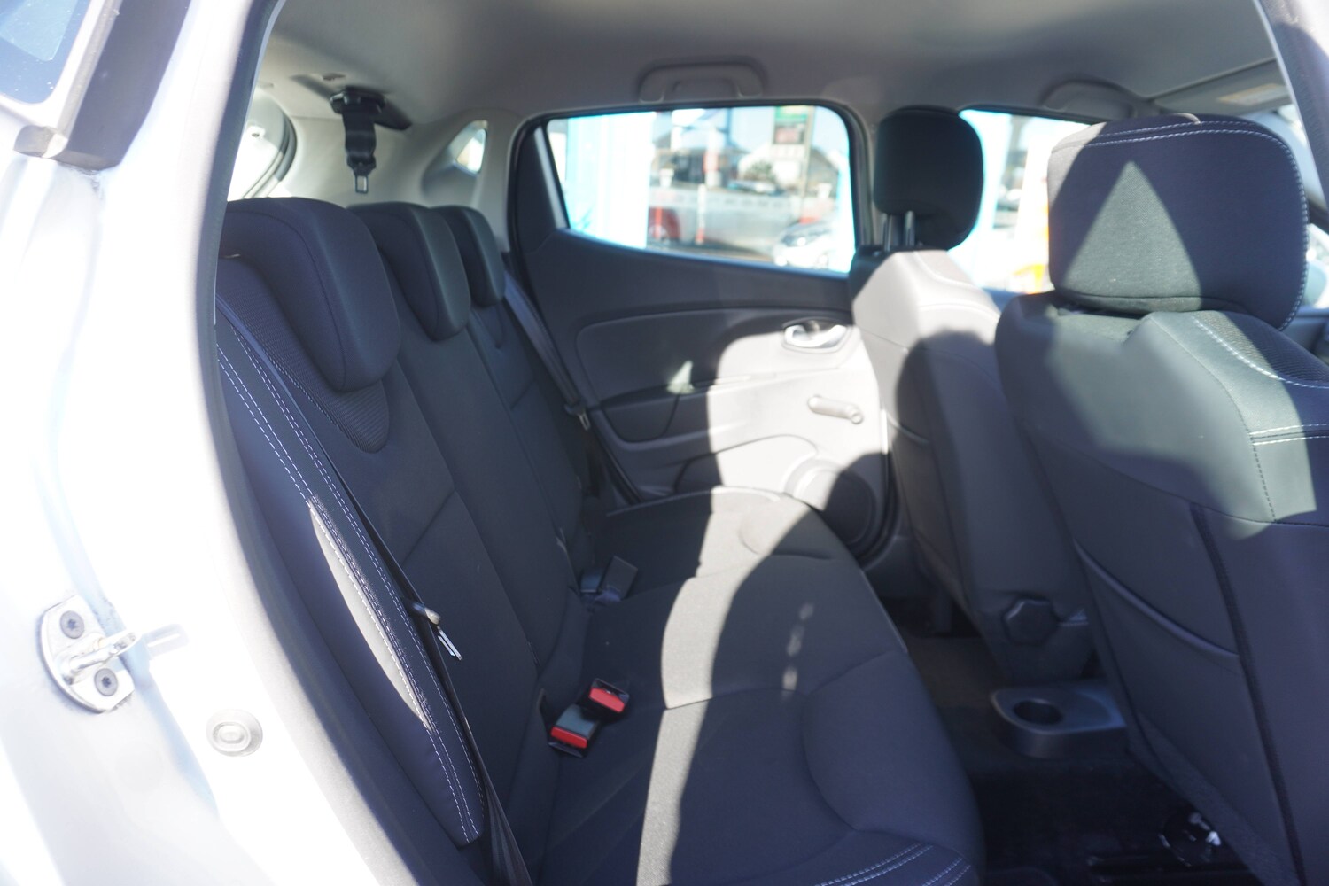 Used Renault Clio 2025 for sale - 76598695: Photo 19