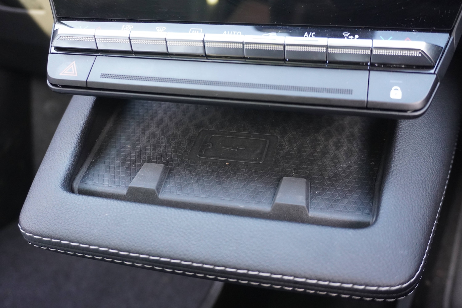 Used Renault Scenic 2024 for sale - 76598719: Photo 32