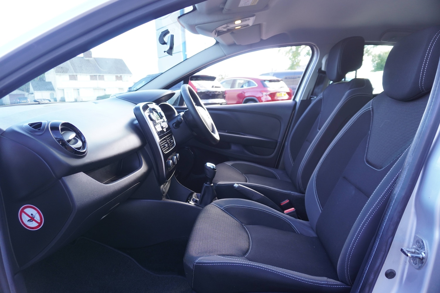 Used Renault Clio 2025 for sale - 76598717: Photo 7