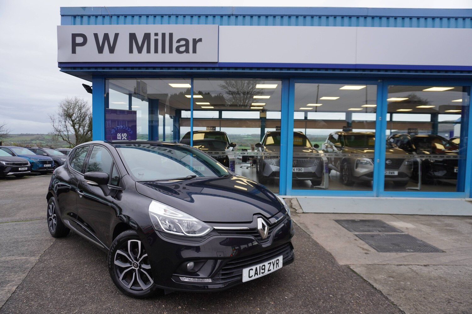 Used Renault Clio for sale - 76598673: Photo 1