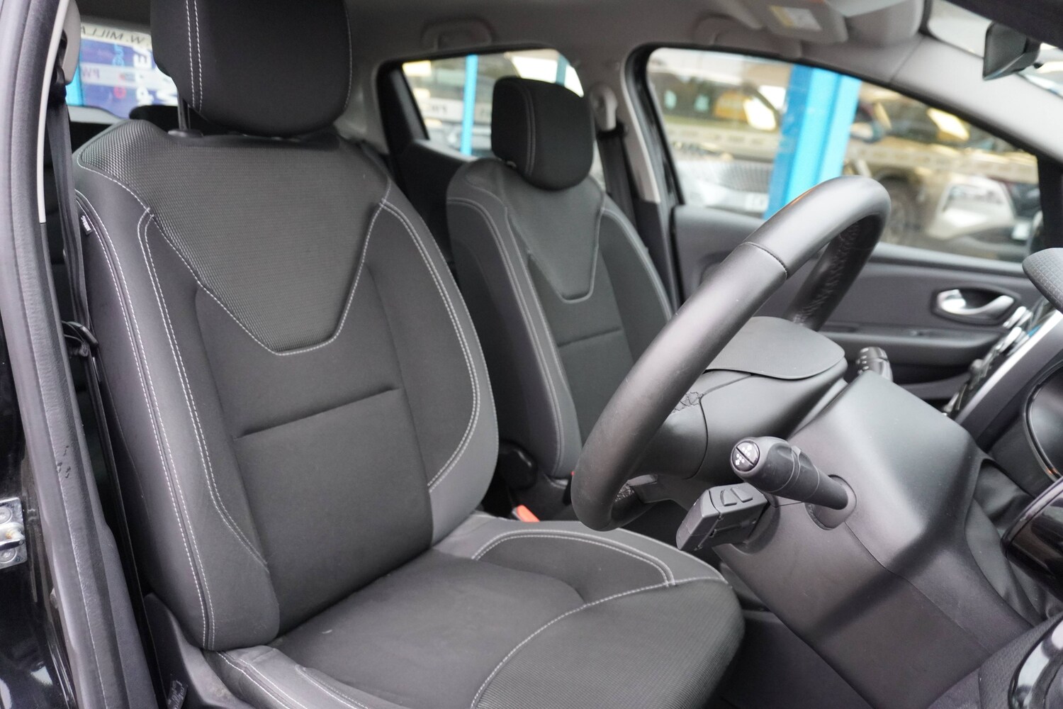 Used Renault Clio for sale - 76598673: Photo 7