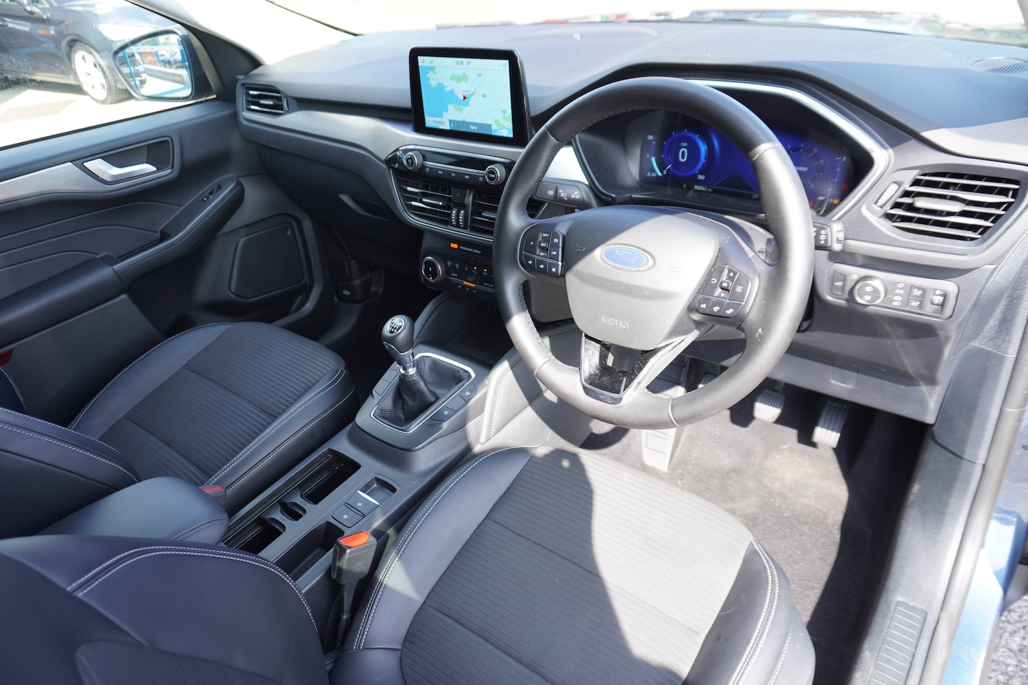 Used Ford Kuga 2024 for sale - 76598669: Photo 4