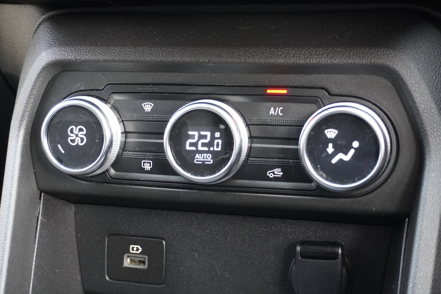 Used Dacia Jogger 2022 for sale - 77037552: Photo 29