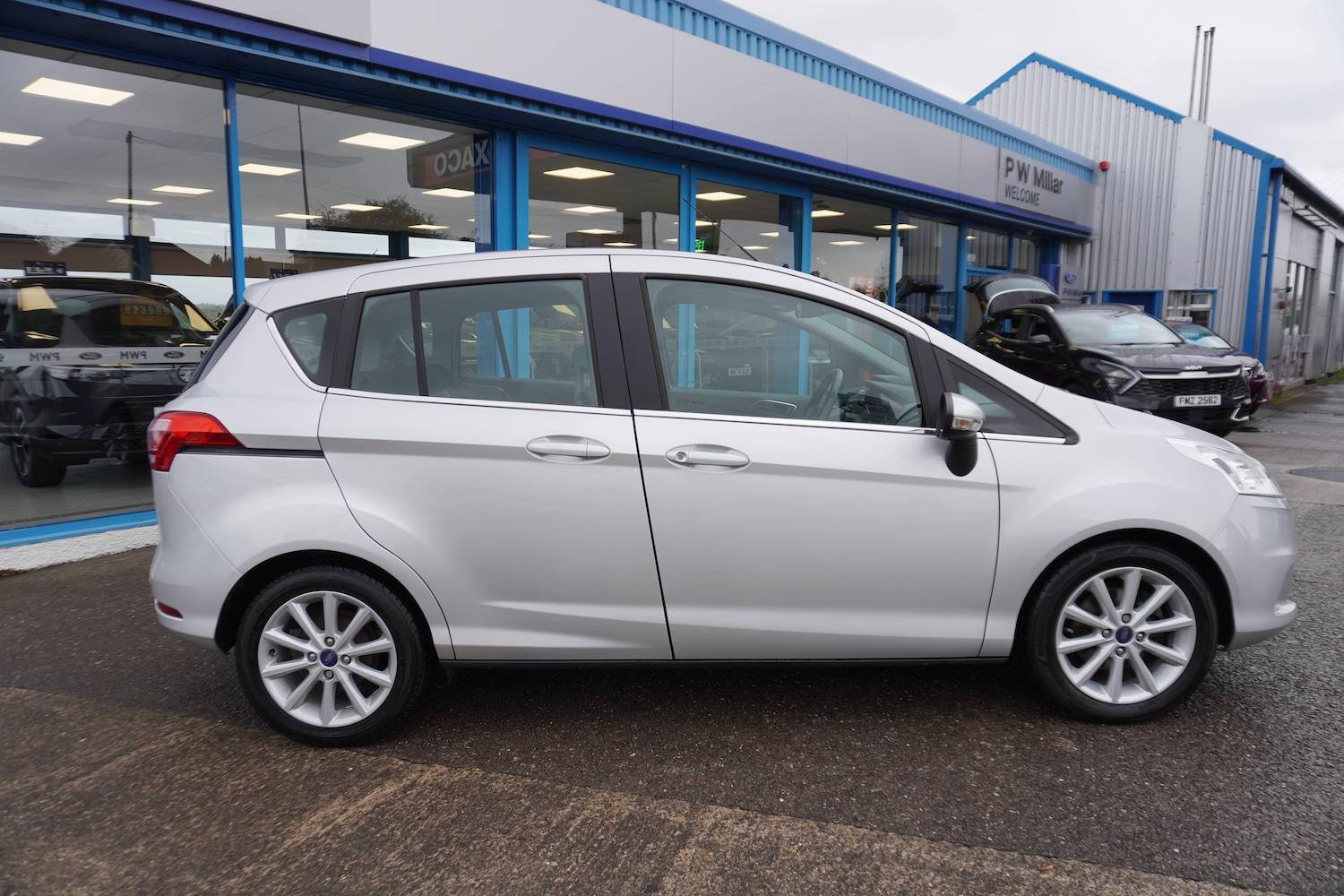 Used Ford B-MAX 2017 for sale - 76598658: Photo 2