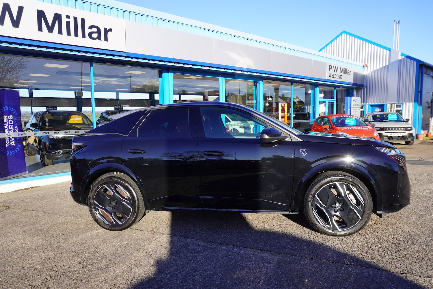 Used Peugeot 3008 2024 for sale - 76694542: Photo 2