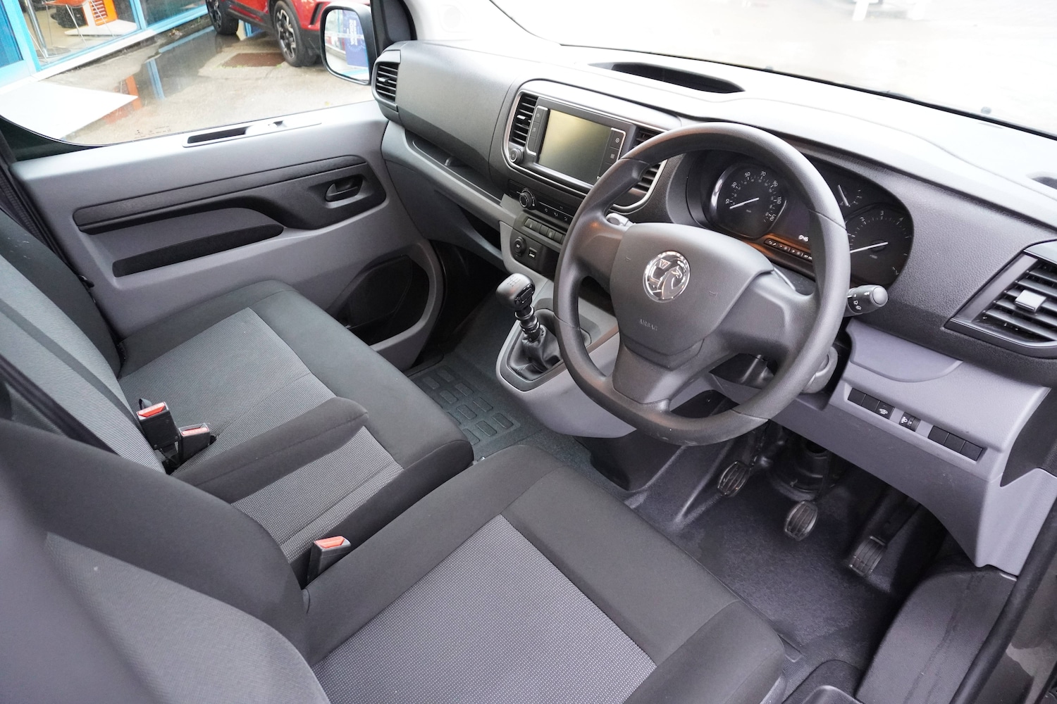 Used Vauxhall Vivaro Life 2022 for sale - 76598626: Photo 4