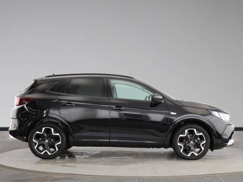 Used Vauxhall Grandland 2022 for sale - 77223330: Photo 2