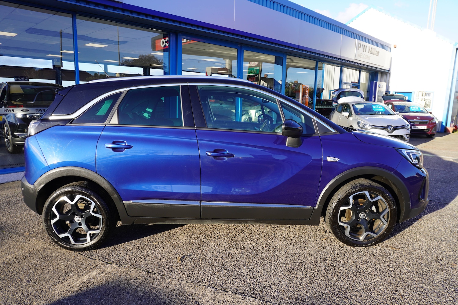 Used Vauxhall Crossland 2022 for sale - 76627448: Photo 2