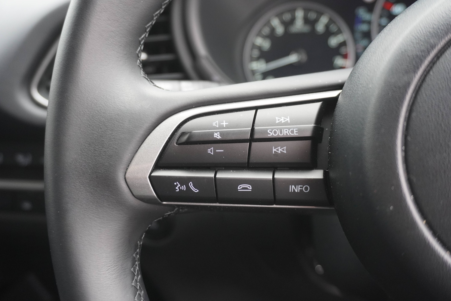 Used Mazda CX-30 2025 for sale - 76598623: Photo 20