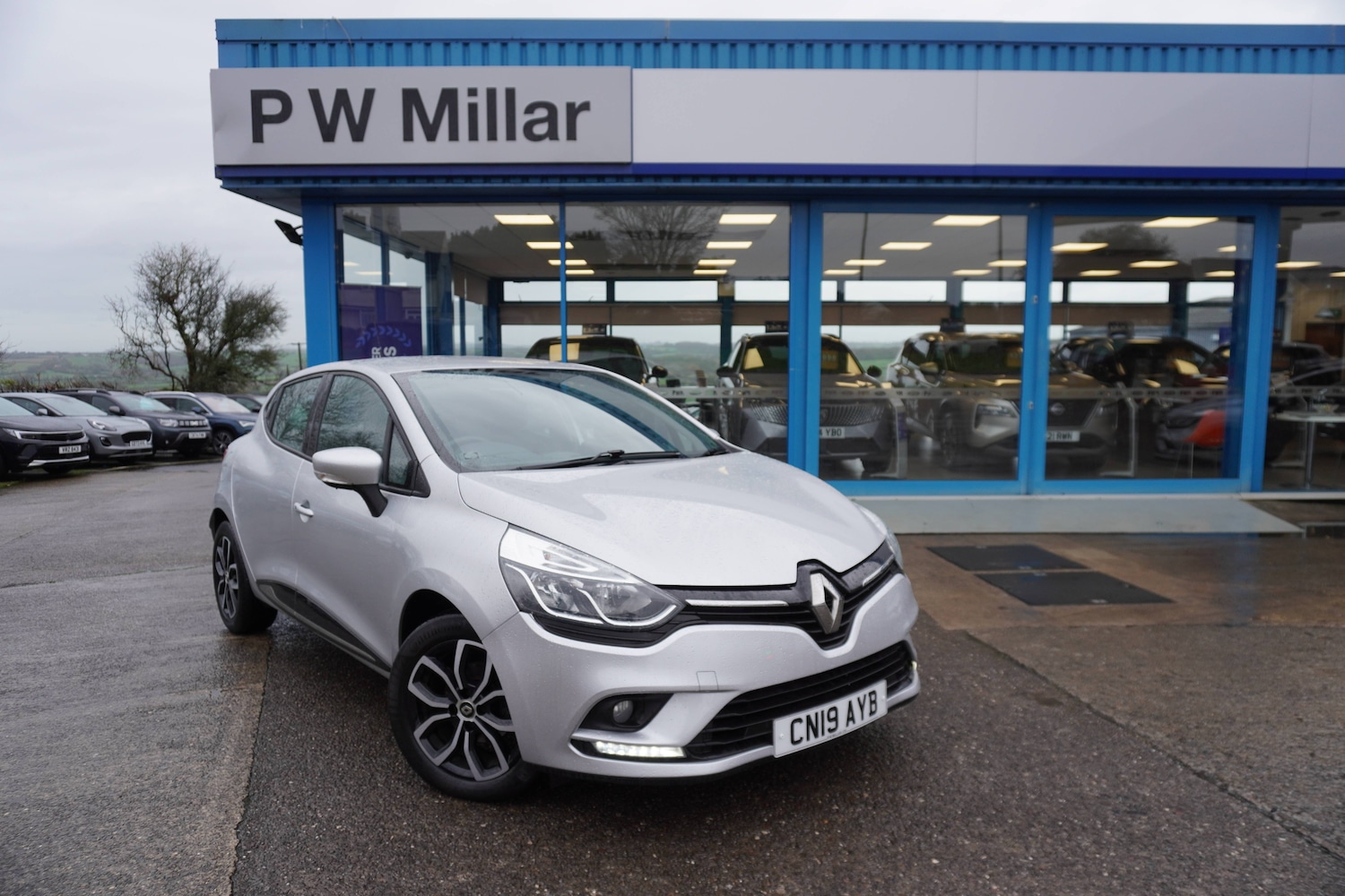 Used Renault Clio 2025 for sale - 76598607: Photo 1