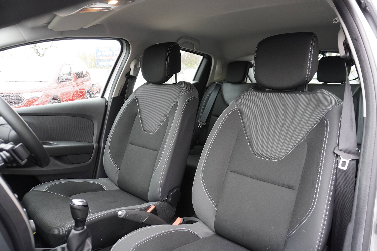 Used Renault Clio 2025 for sale - 76598607: Photo 11