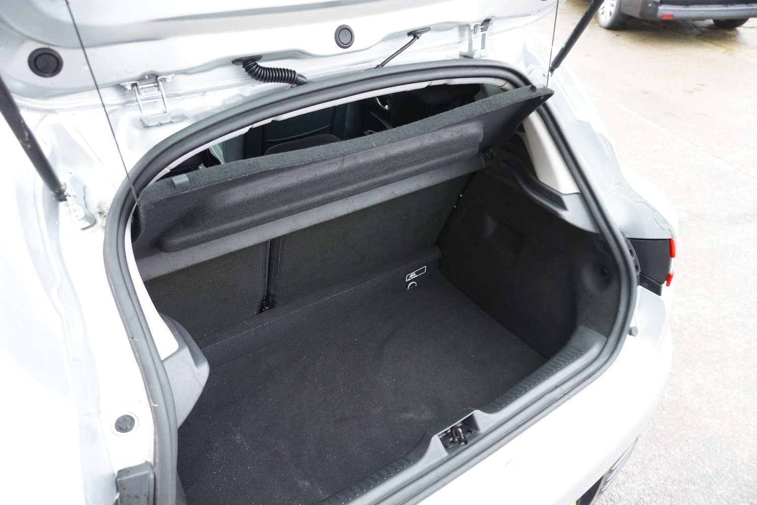 Used Renault Clio 2025 for sale - 76598607: Photo 16