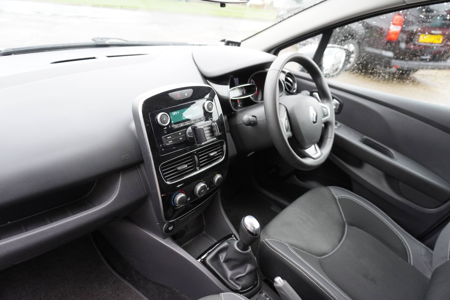 Used Renault Clio 2025 for sale - 76598607: Photo 23