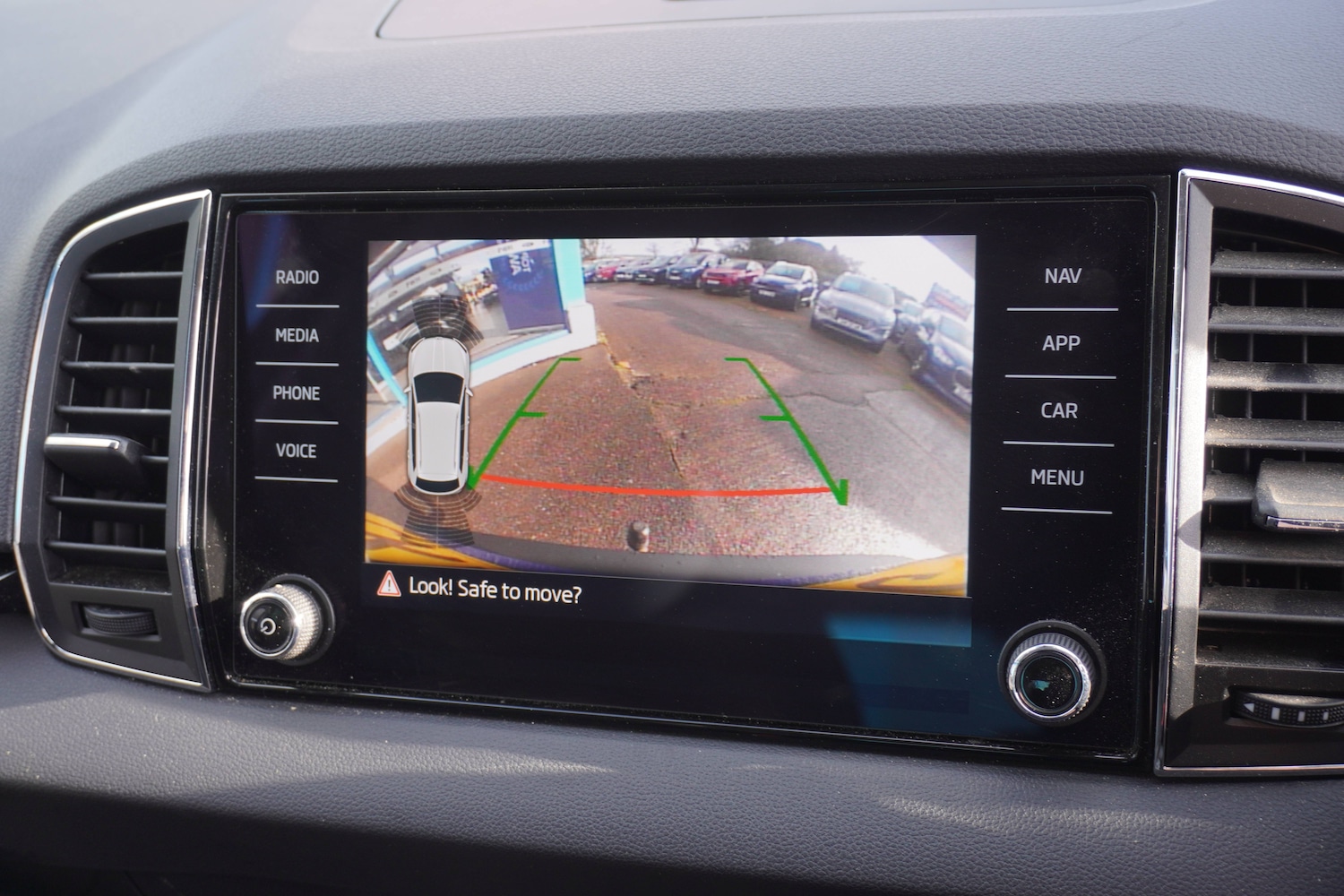 Used Skoda Karoq 2019 for sale - 77024204: Photo 5