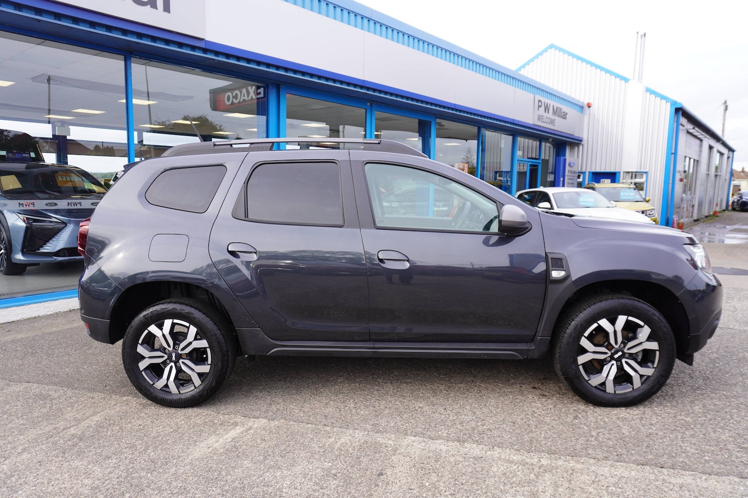 Used Dacia Duster 2025 for sale - 76598645: Photo 2