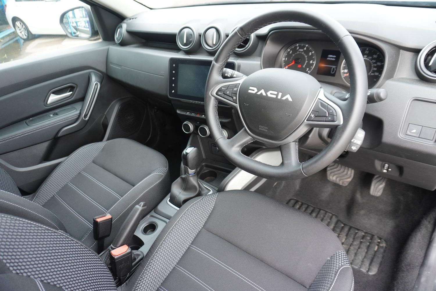 Used Dacia Duster 2025 for sale - 76598645: Photo 4