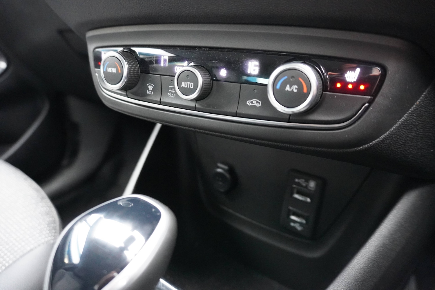 Used Vauxhall Crossland 2022 for sale - 76598678: Photo 23