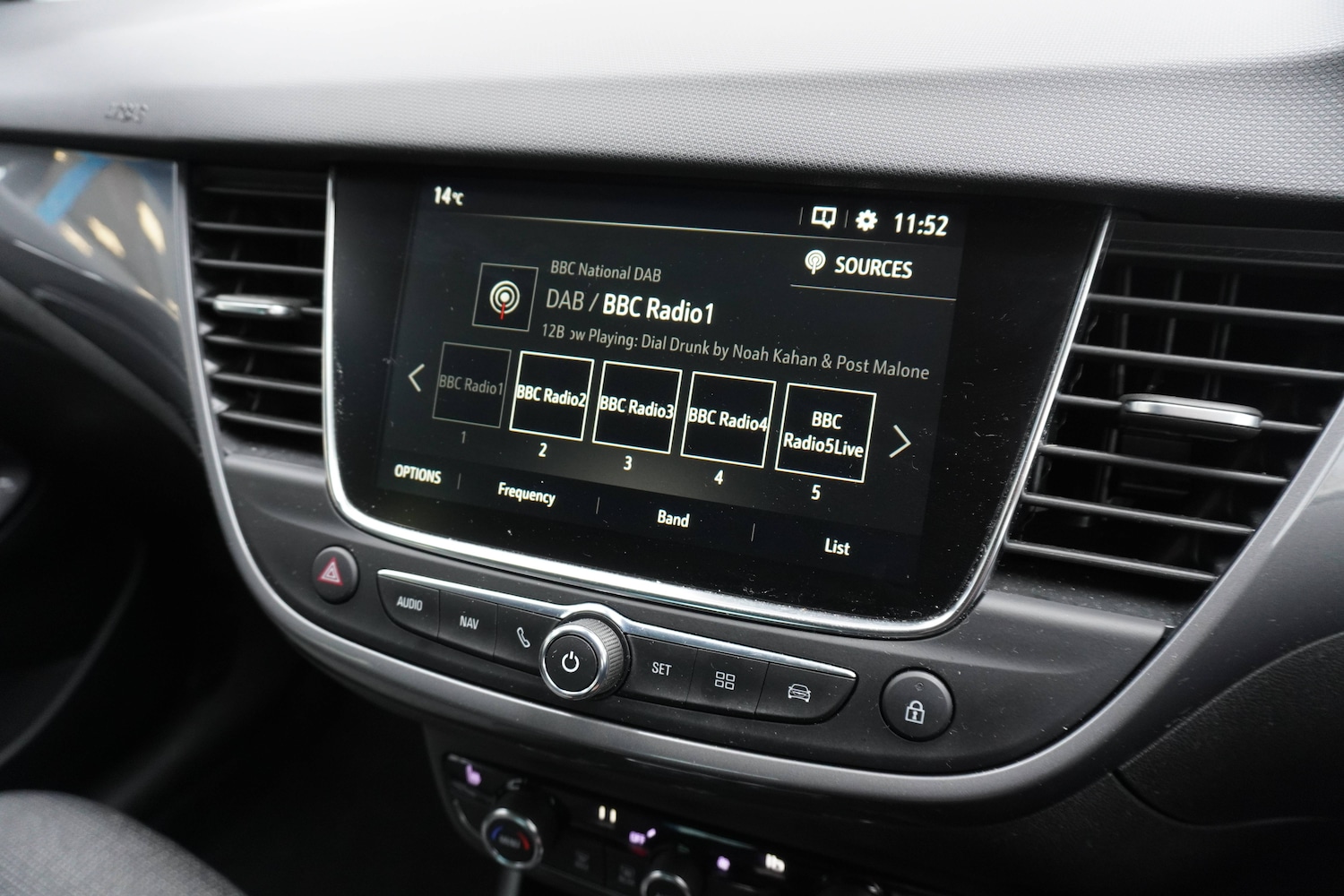 Used Vauxhall Crossland 2022 for sale - 76598678: Photo 24