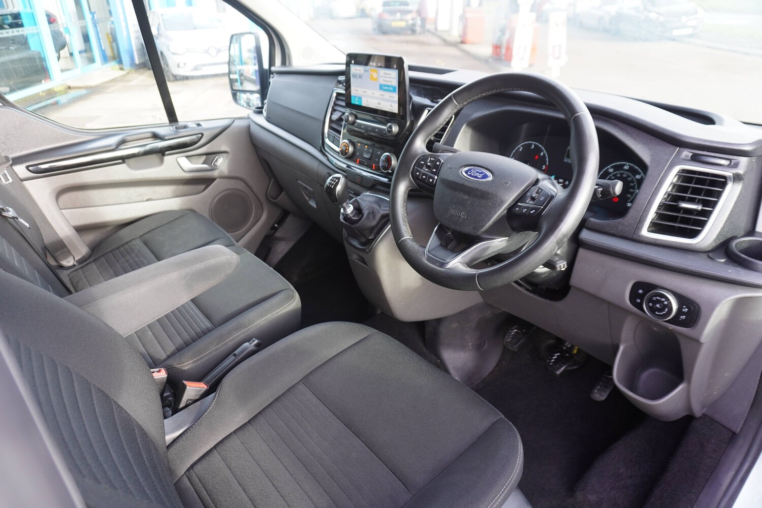 Used Ford Transit Custom 2023 for sale - 77152424: Photo 4