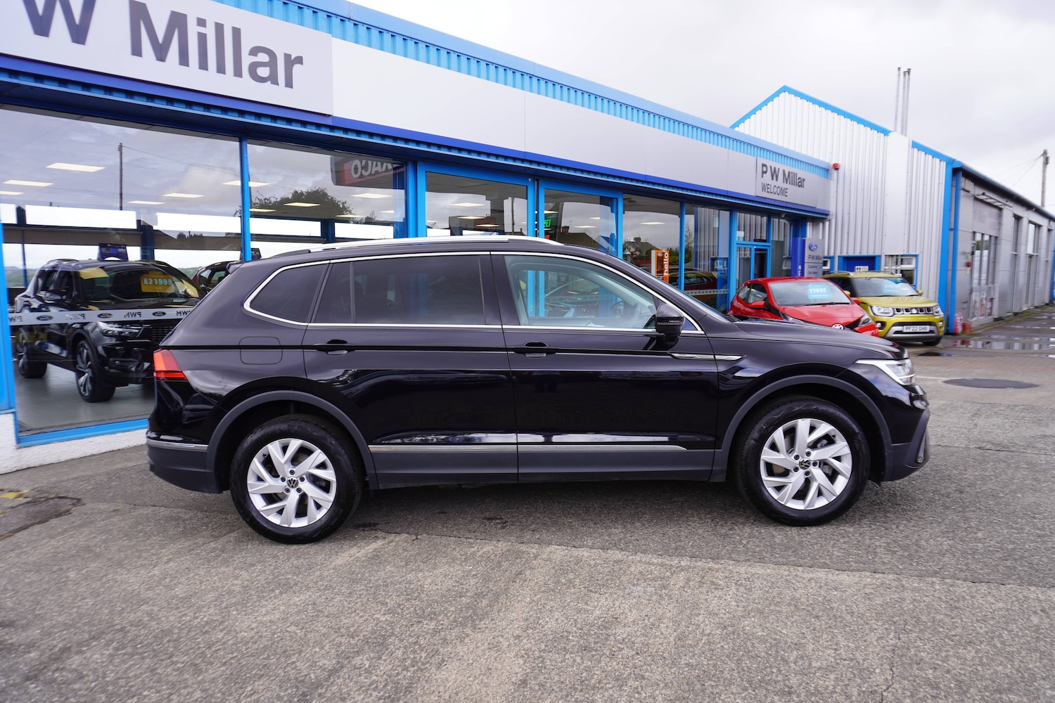 Used Volkswagen Tiguan Allspace 2024 for sale - 76598694: Photo 2