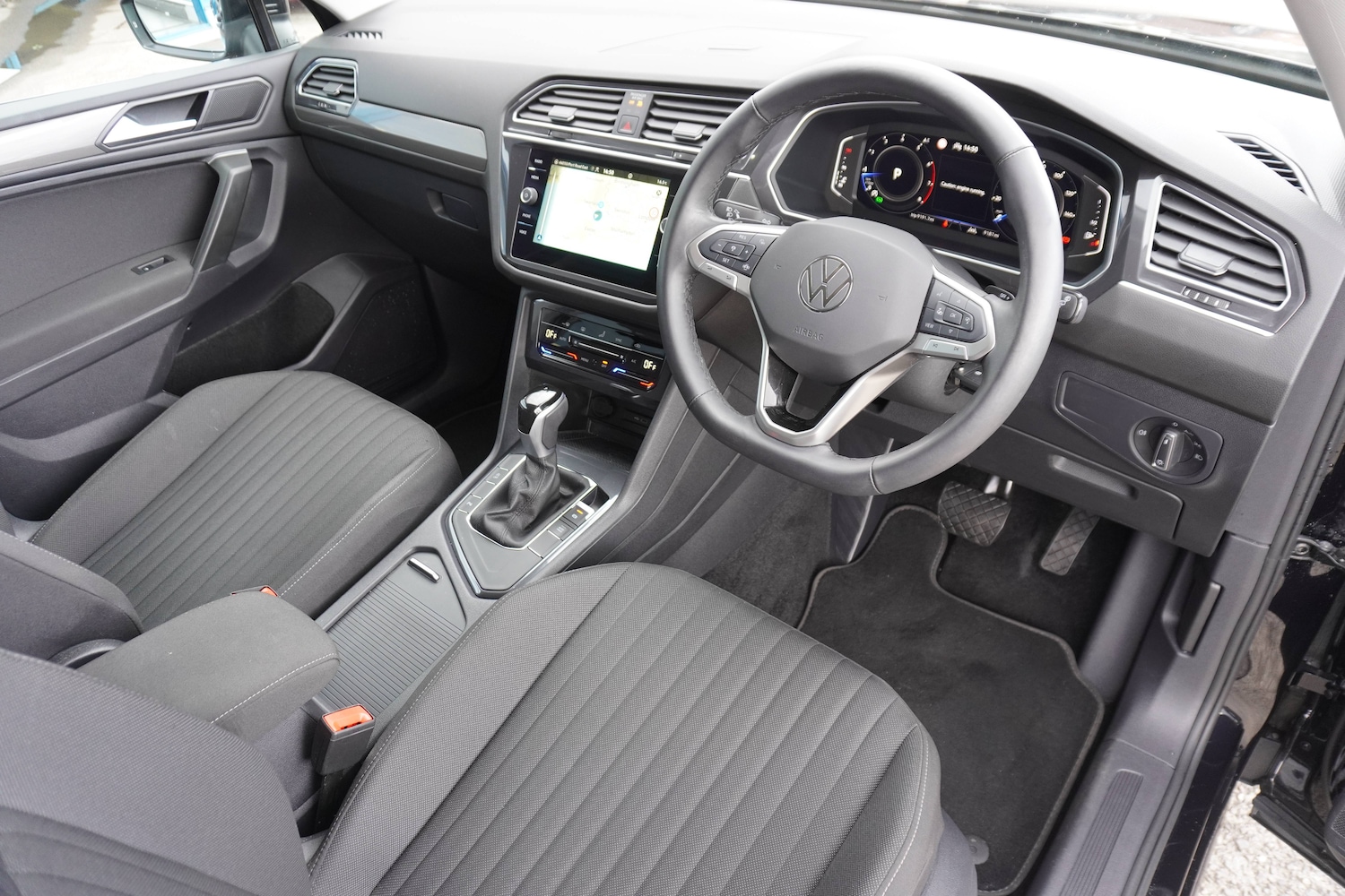 Used Volkswagen Tiguan Allspace 2024 for sale - 76598694: Photo 4