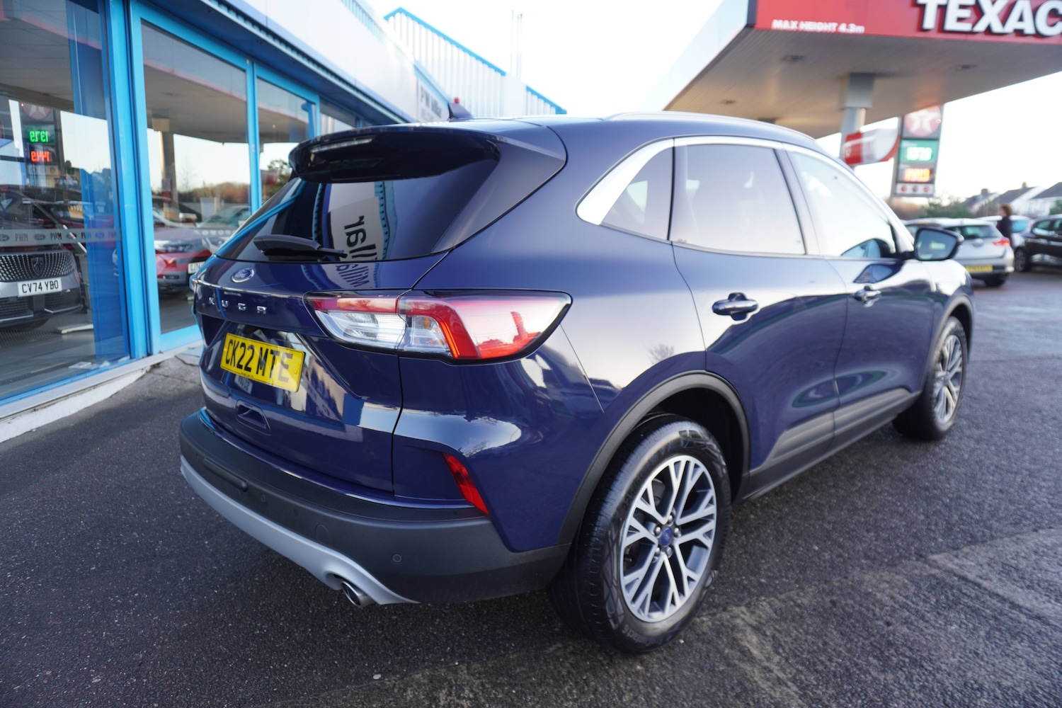 Used Ford Kuga 2022 for sale - 76798770: Photo 3