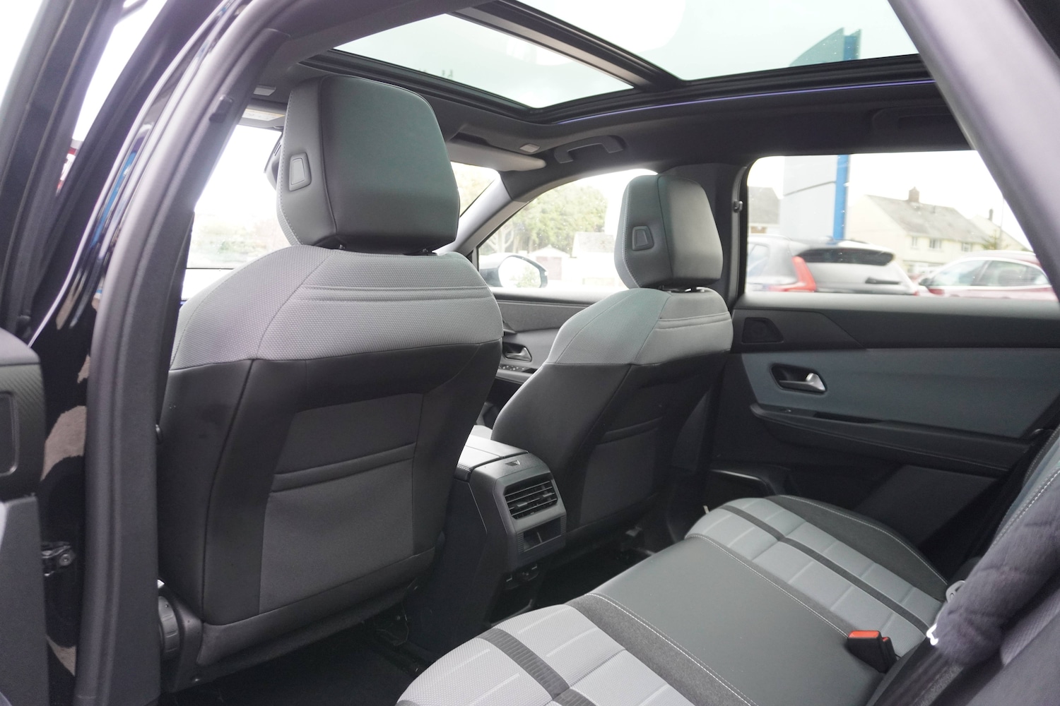 Used Vauxhall Grandland 2025 for sale - 76598682: Photo 11