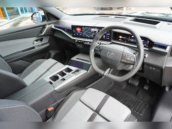 Used Vauxhall Grandland 2025 for sale - 76598682: Photo