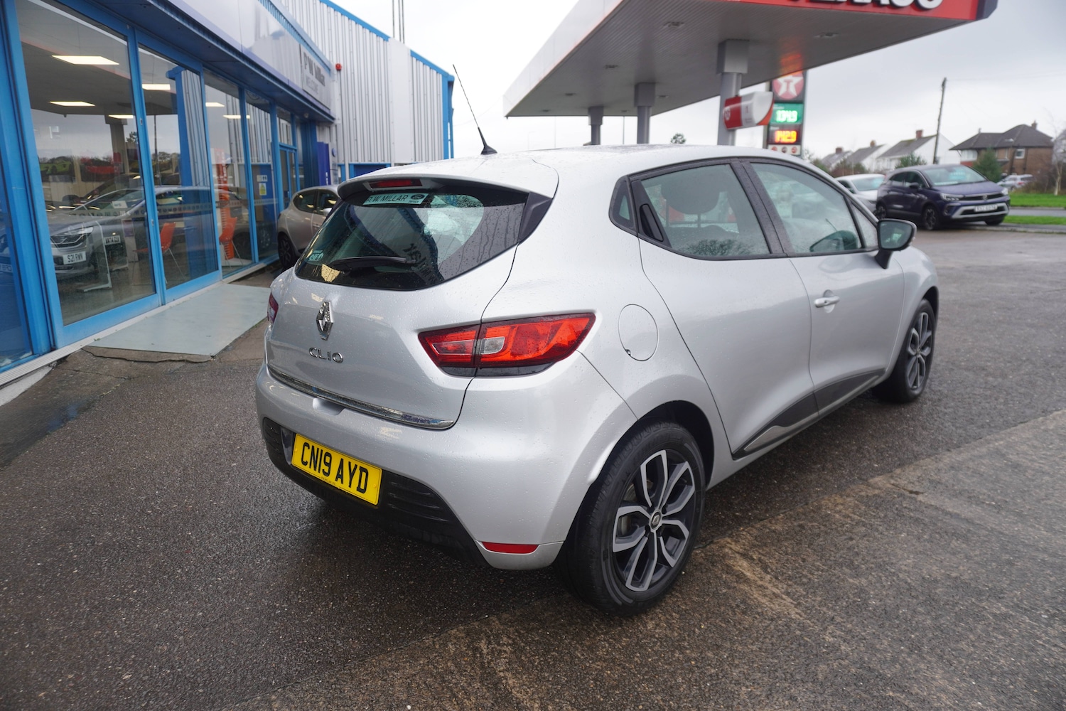 Used Renault Clio 2025 for sale - 76598697: Photo 3