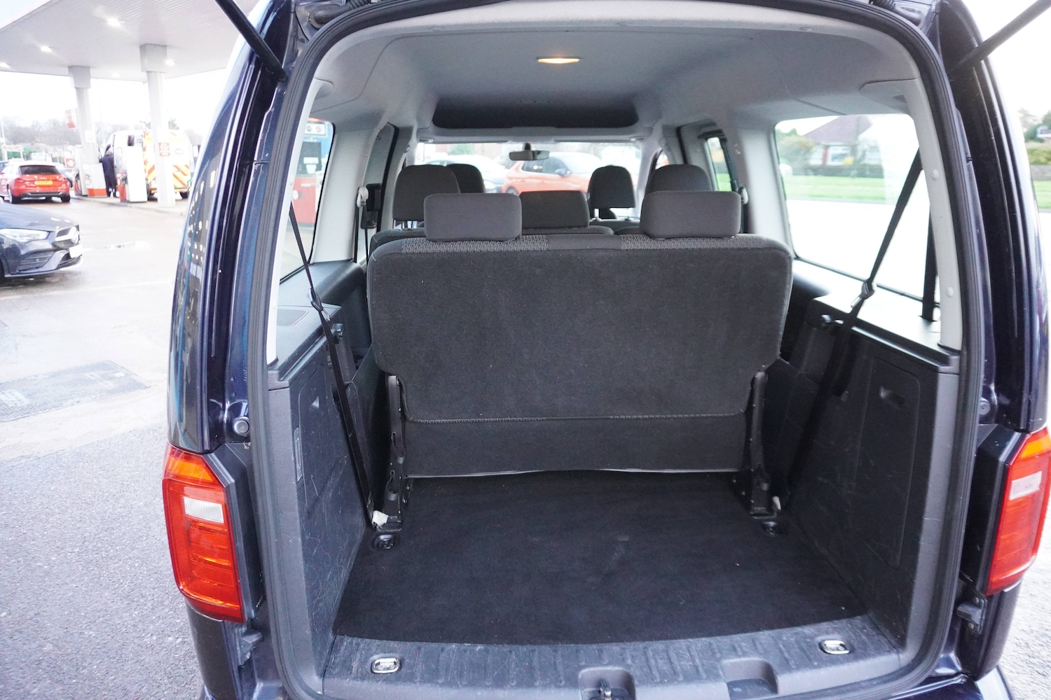 Used Volkswagen Caddy Maxi Life 2018 for sale - 76931465: Photo 13