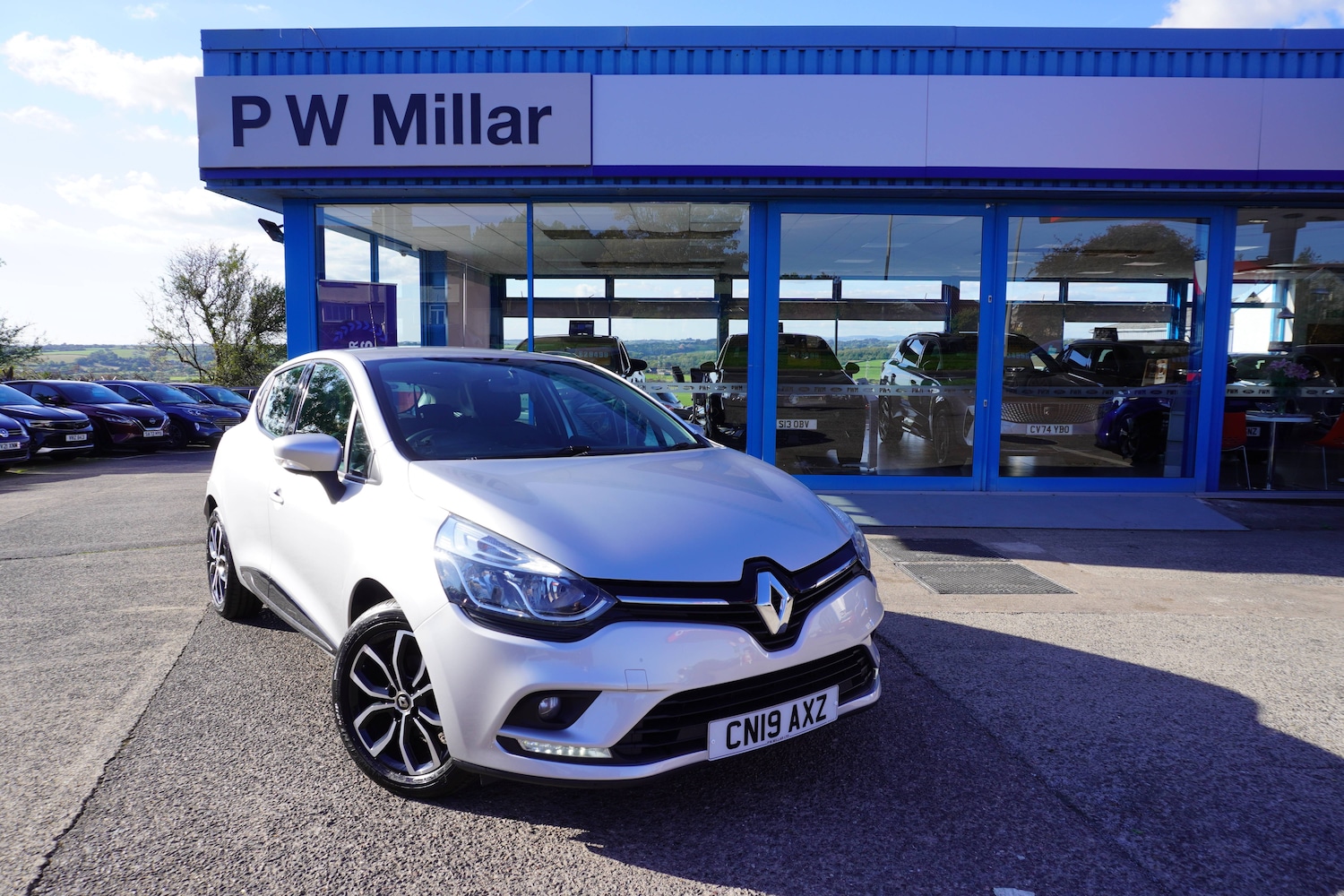 Used Renault Clio 2025 for sale - 76598723: Photo 1