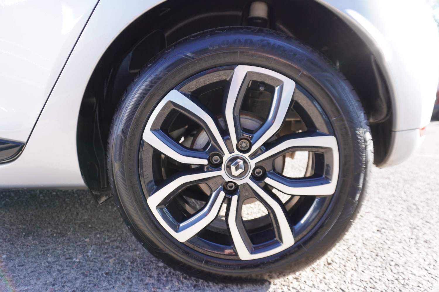 Used Renault Clio 2025 for sale - 76598723: Photo 30