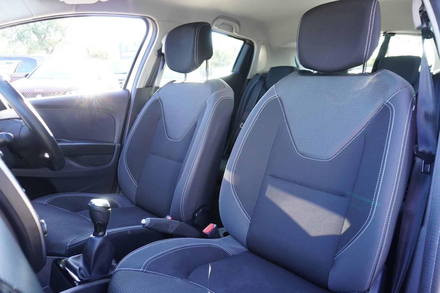 Used Renault Clio 2025 for sale - 76598723: Photo 8