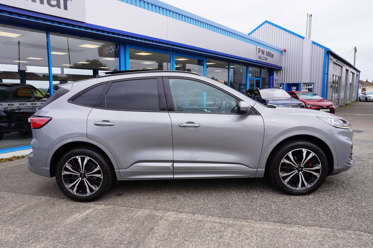 Used Ford Kuga 2022 for sale - 76598691: Photo 2