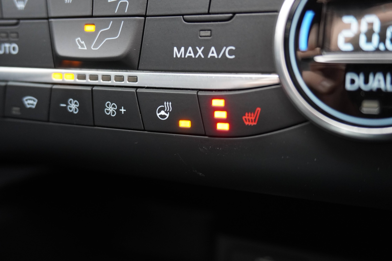 Used Ford Kuga 2022 for sale - 76598691: Photo 31