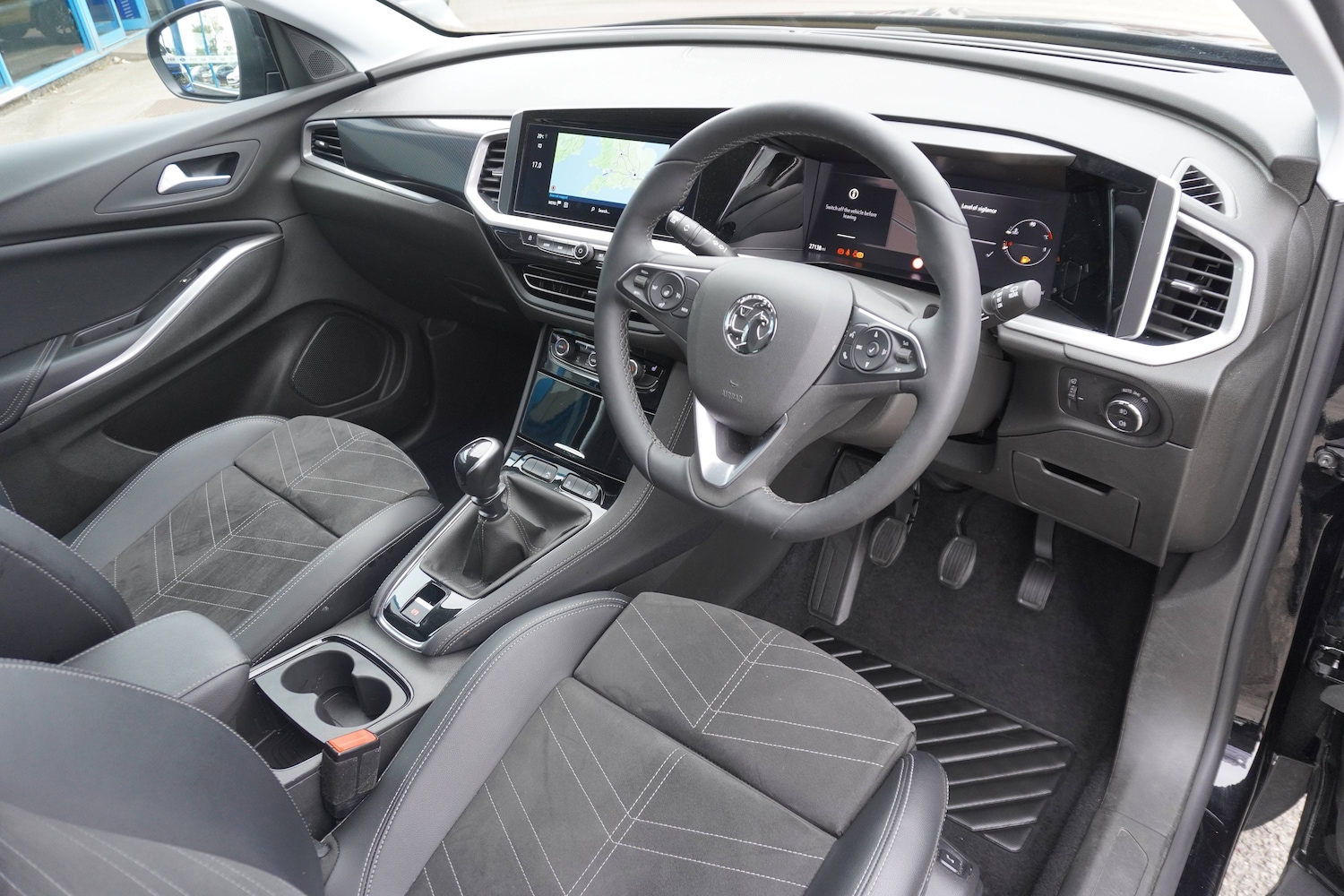 Used Vauxhall Grandland 2024 for sale - 76598687: Photo 4