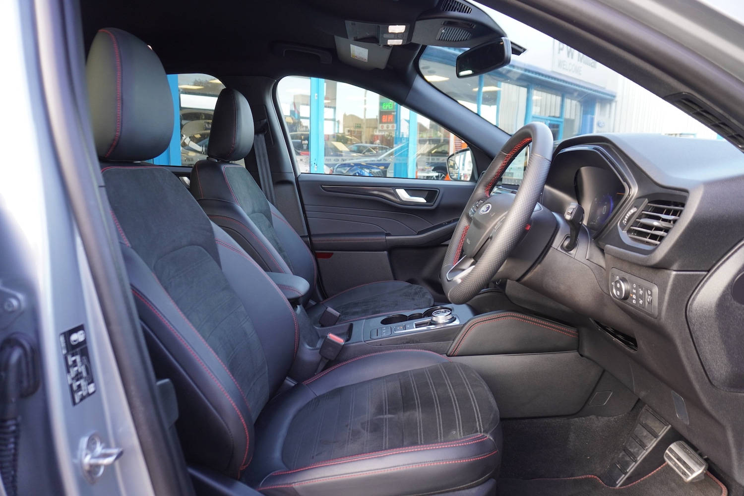 Used Ford Kuga 2024 for sale - 76598628: Photo 9