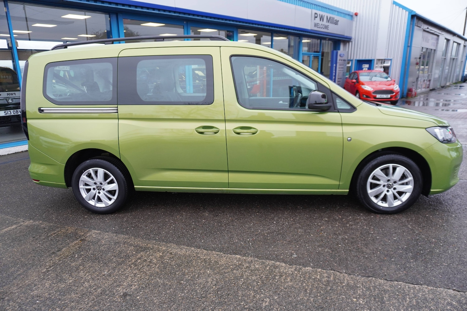Used Volkswagen Caddy Maxi 2022 for sale - 77199242: Photo 2