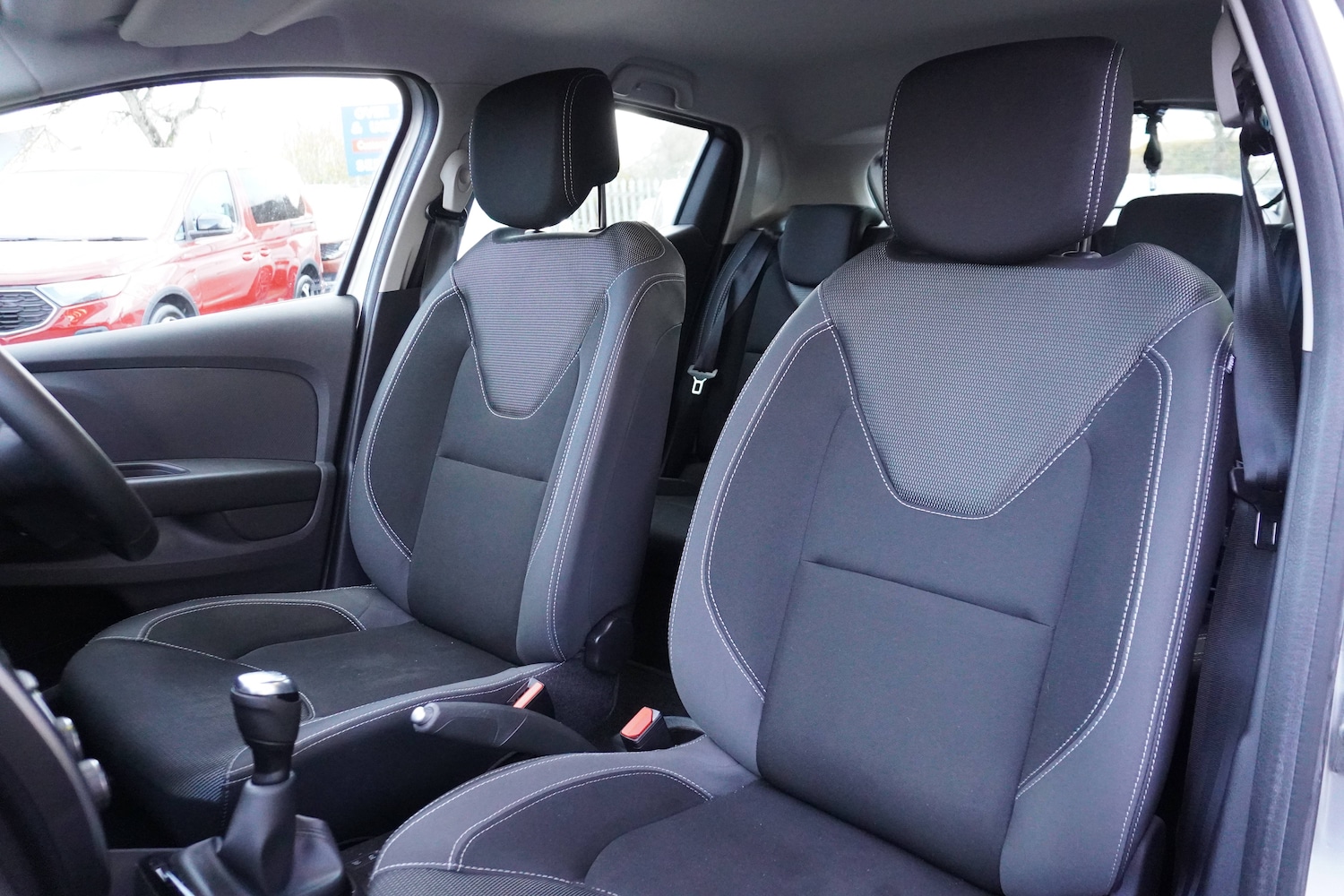 Used Renault Clio 2025 for sale - 76598647: Photo 7