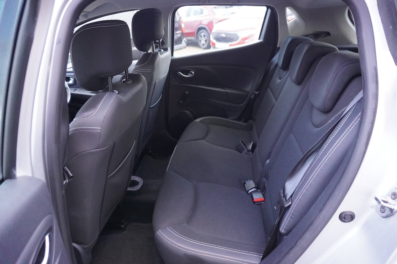 Used Renault Clio 2025 for sale - 76598647: Photo 8