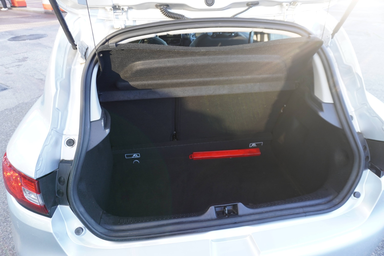 Used Renault Clio 2025 for sale - 76723398: Photo 11