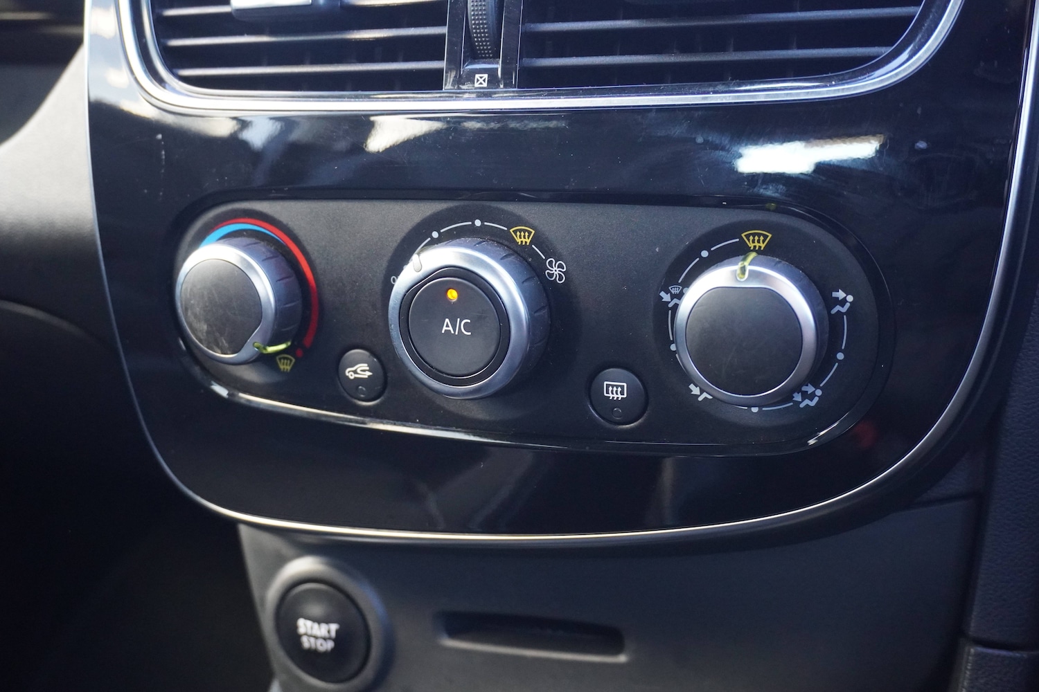 Used Renault Clio 2025 for sale - 76723398: Photo 22