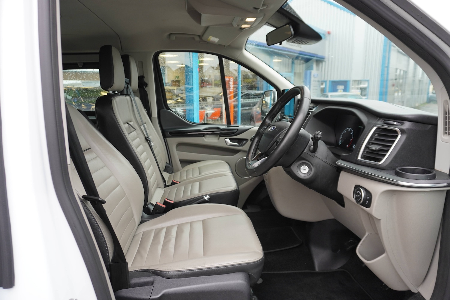 Used Ford Tourneo Custom 2022 for sale - 77187723: Photo 9