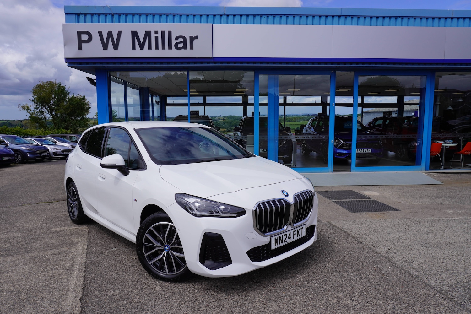 Used BMW 2 Series 2024 for sale - 76598700: Photo 1